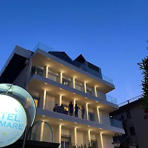 *** Hotel Miramare Con Piscina Italia